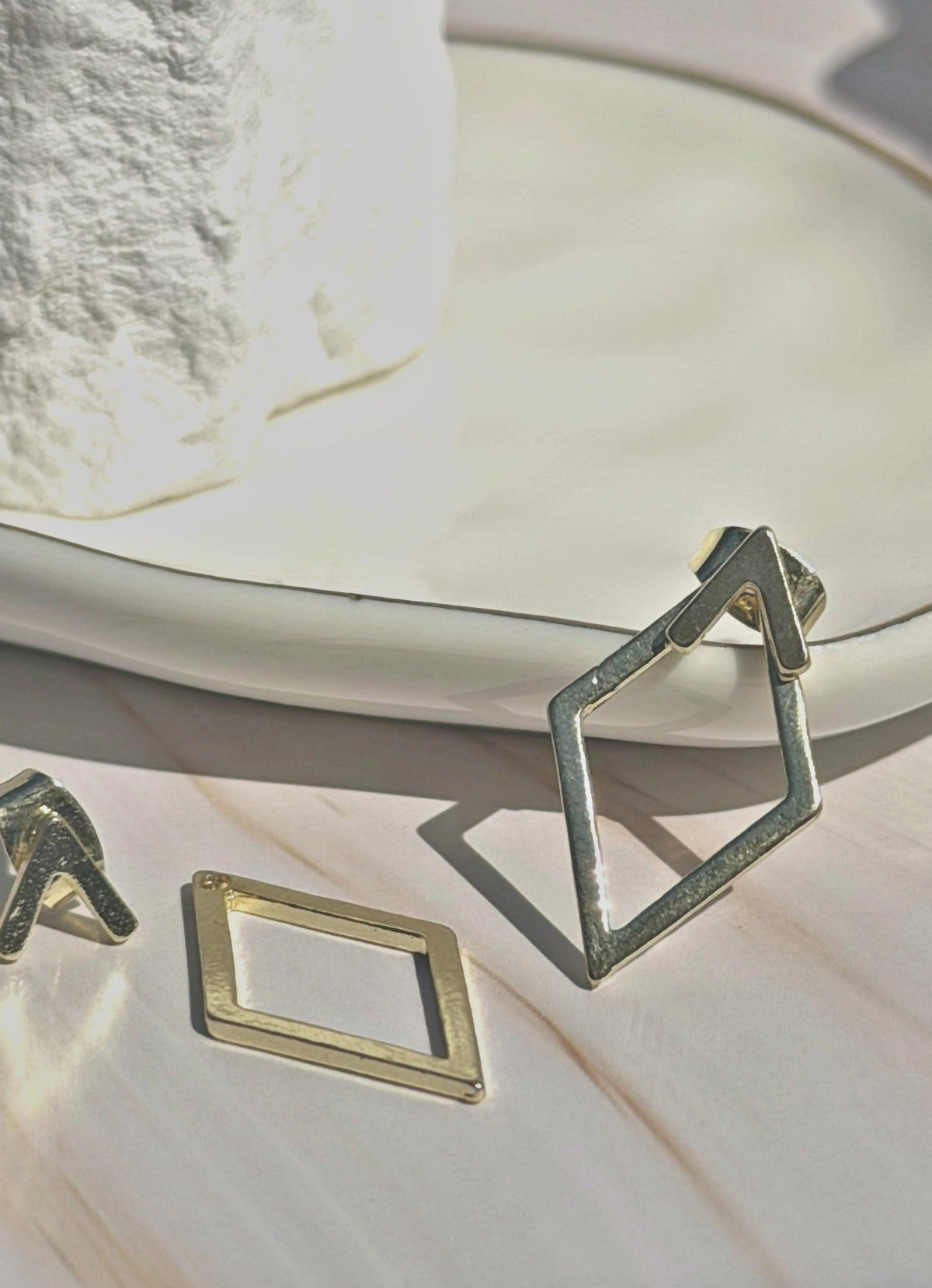 Geometric Diamond Shaped Earrings